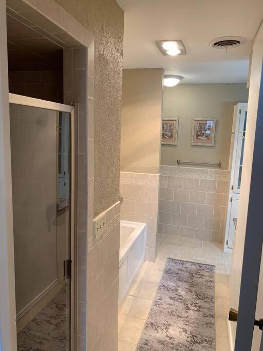 Charming Central Amarillo Retreat With A Jacuzzi Екстер'єр фото